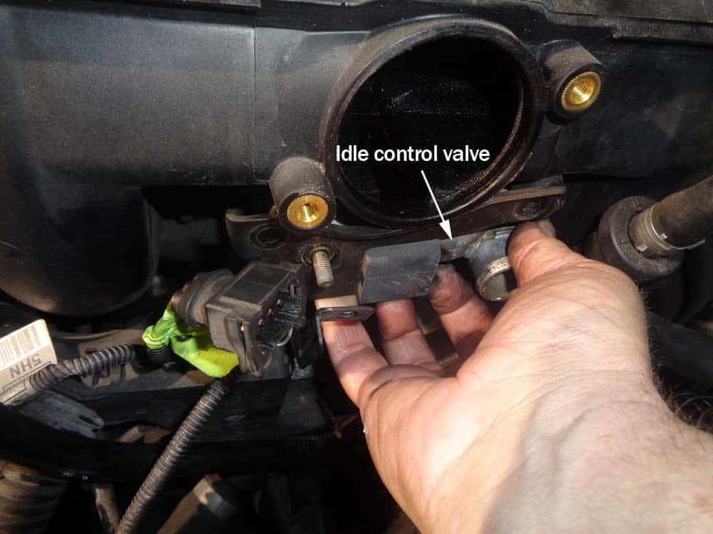 See B2700 in engine